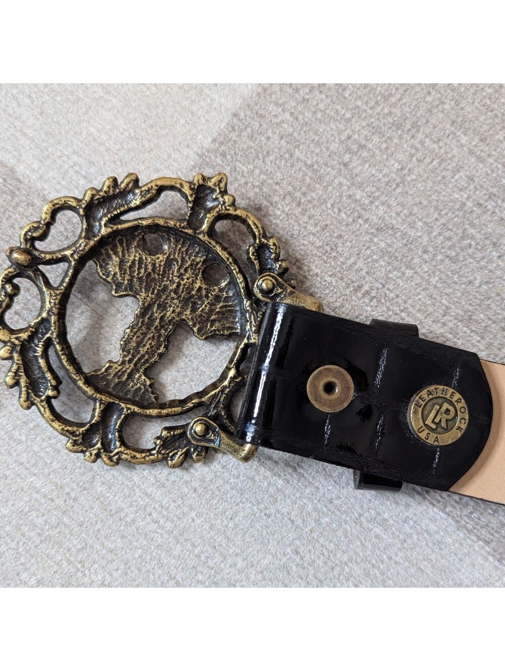 Vintage 90s Leatherrock gothic Victorian style studded cross leather belt - Picture 8 of 8